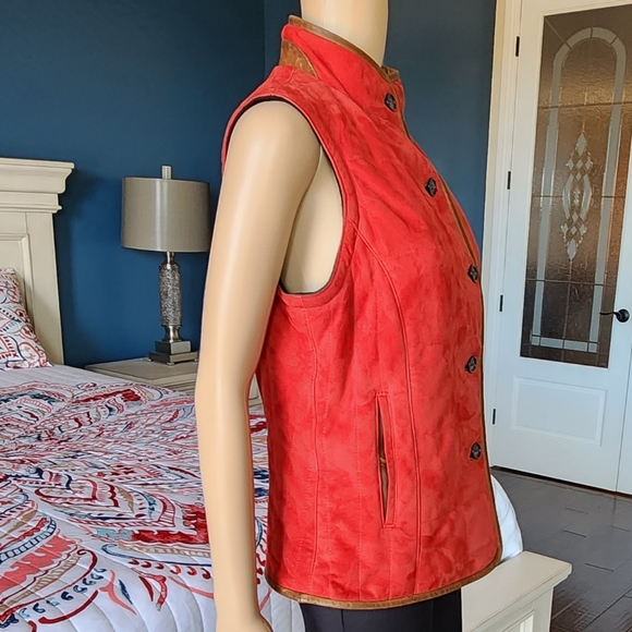 LONE PINE LEATHER VEST SZ M - Picture 14 of 15